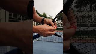 Top 3 Tips: How to easily put the #tennis racquet vibrator in THE best spot #Top3Tips