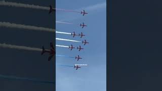 Red Arrows at D-Day80 Duxford Airshow #redarrows #aerobatics #planespotting #dday80 #aviation