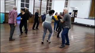 RODA DE FUNÁNÁ COM MUITA CAFEÍNA - TRIBO DA DANÇA