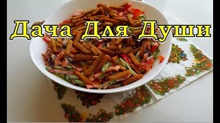 САЛАТ "Пальчики оближешь" с кириешками, колбасой и фасолью🎄🎄🎄