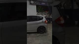 Honda Jazz Modifikasi velg HSR Sebunsuta Ring17