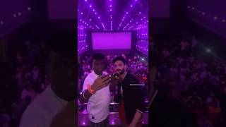 Anirudh and Atlee taking selfie together at Jawan FDFS | Shah Rukh Khan | #anirudh