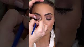 #makeuptutorial #makeuphacks #makeup #makeupartist #eyeliner #eyelinertutorial #makeuplook #lashes