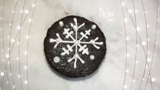 Snowflake mini cake