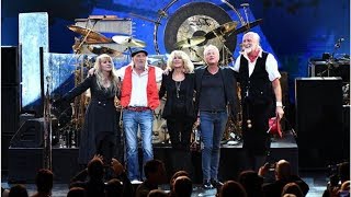 Fleetwood Mac manager on Lindsey Buckingham leaving – ‘It was an EMOTIONAL, hard divorce’ | BS NEWS