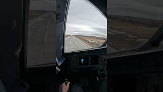 Gusty crosswind A319 decrab landing in USSS Yekaterinburg