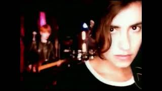 Elastica - Waking Up {Lyrics} (1995)