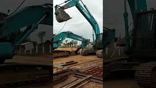 kobelco sk 220