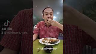 MUKBANG : NASI PADANG AYAM GORENG & PERKEDEL