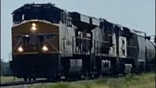 Union Pacific (5319) Leading with a SD70ACE!