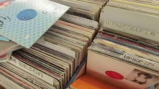 Record Shopping Crate Digging Mystery Train in Glouster MASS independent vinyl Insta360