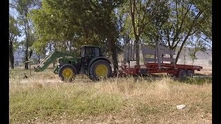 Tractor John Deere 6930 con Arcusin AutoStack 1