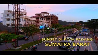 Sunset di Kota Padang dari Udara