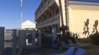 View of the Pool and the Beach at the Blue Sea Beach Hotel in San Diego, California (November 2014)