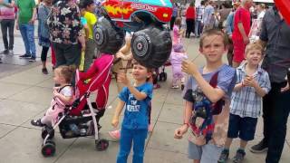 Международный день детей в Берлине, Internationaler Kindertag auf dem Berliner Alexanderplatz