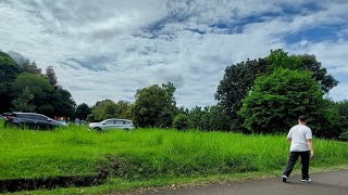 olahraga pagi di tengah hutan kota taman puspitek serpong tangerang selatan