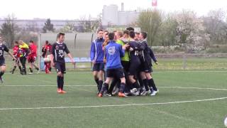 Radość po wygranym meczu. Złota Ostrołęka - Nadnarwianka Pułtusk 1:0 (26.04.2015)