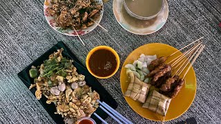 Hawker center in Malacca with lots of local delights (some hit and miss too)