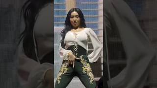 #mamamoo #hwasa #fancam by @math_anon