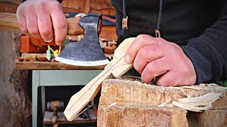 How To Carve A Spoon - Harald Lamon