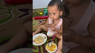 Mukbang baso udang dan sweet potato cheesecake #bayimakan #babyeatingfood #babyshorts #bayilucu