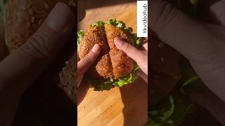 Crispy Chicken Burger 🍔 #Chicken #burger