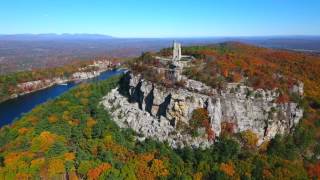 Fall Foilage in Mohonk (New Paltz), New York