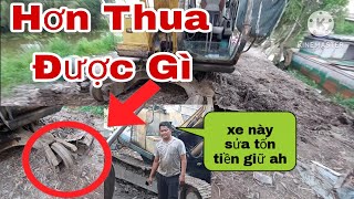 xe cuốc miền tây_máy đào sumitomo F2 260 bơi 10km đến cơ sở cầu cứu gấp