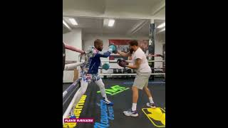 Floyd Mayweather training for #loganpaul #Shorts