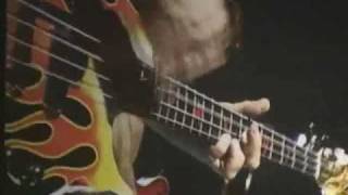 VAN HALEN - Ain't Talkin' Bout Love (live 2004)