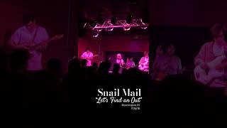 Clip of Snail Mail performing “Let’s Find an Out” in Bloomington, IN at The Bishop in 2018. 🎸