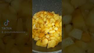 فطورنا اليوم سودة دجاج او كبدة دجاج مع البطاطس المقلية المقرمشة#كبدة#سودة#بطاطس#potato#chicken#liver