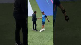 Virat Kohli and Wasim Akram meet in Dubai #shorts #asiacup2022