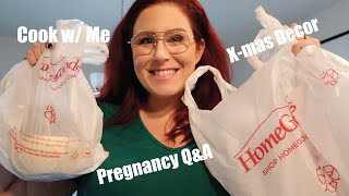 Christmas Decor, Pregnancy Q&A, Cook with me - Vlog 25 | Curves, Curls and Clothes