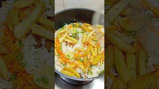 Pakistani Seekh Biryani #shorts #youtubeshorts #biryani #food #kabab #recipe #seekhkabab #eidspecial