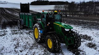 John Deere 6215r Spreading Compost w/ Samson SPE 17