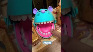 Mouse funny prank teeth gaming #funnyvideo #funnyvideos #shorts #short #viral #toy #satisfying