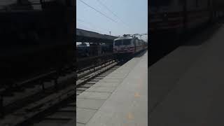 wap 5 locomotive at jalandhar city juc #jamu Tawi express#ps channel