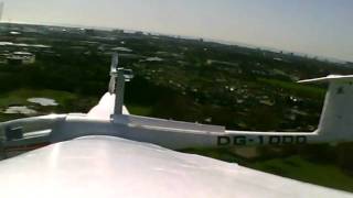 DG 1000 Wing tip view from key chain cam