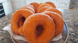 ROSQUINHA FRITA COM CANELA  .OTIMA PARA O LANCHE DA TARDE.