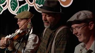 WoodSongs Livestream 1003: Hawktail and Appalachian Road Show