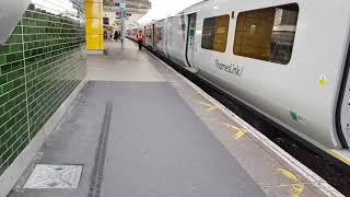 24/09/2017 East Croydon railway station, Siemens Class 700 Desiro City, Thameslink