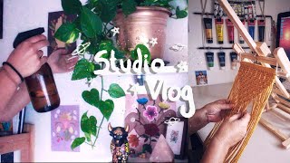 Studio vlog ✎4: Pintando con acuarelas y tejiendo colgantes de macramé