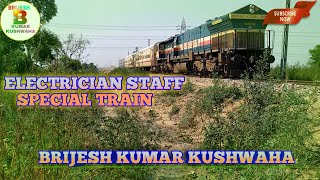 ELECTRICIAN STAFF SPECIAL TRAIN || NEW DELHI TO SHAMLI || GOTRA RAILWAY STATION || GOTRA RAILWAY COL