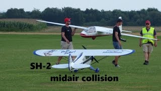 SH-2 im Doppelschlepp Midair Collision