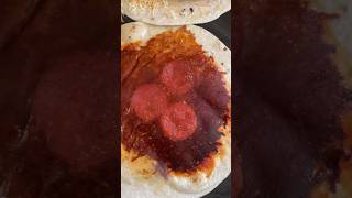 How to make pizza quesadillas #food #airfryer #pizza #recipes