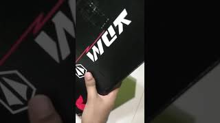 UNBOXING SEPATUU 😃