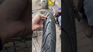 100/80-17 tube less tyre