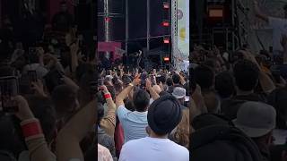 GURU RANDHAWA ENTRY AT BIRMINGHAM MELA SINGING LIVE