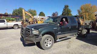 2007 Ford F350 Super Duty Flatbed Pickup XLT 4WD Crew Cab